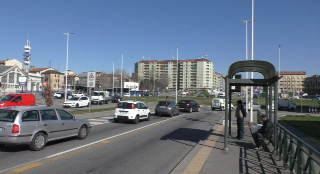 Nuova fase di lavori in piazza Baldissera, arrivano i binari del tram